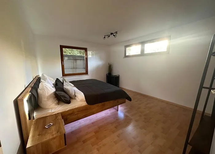 Neu* 4+1 Personen, Zentrumsnah,Ebk, Stellplatz