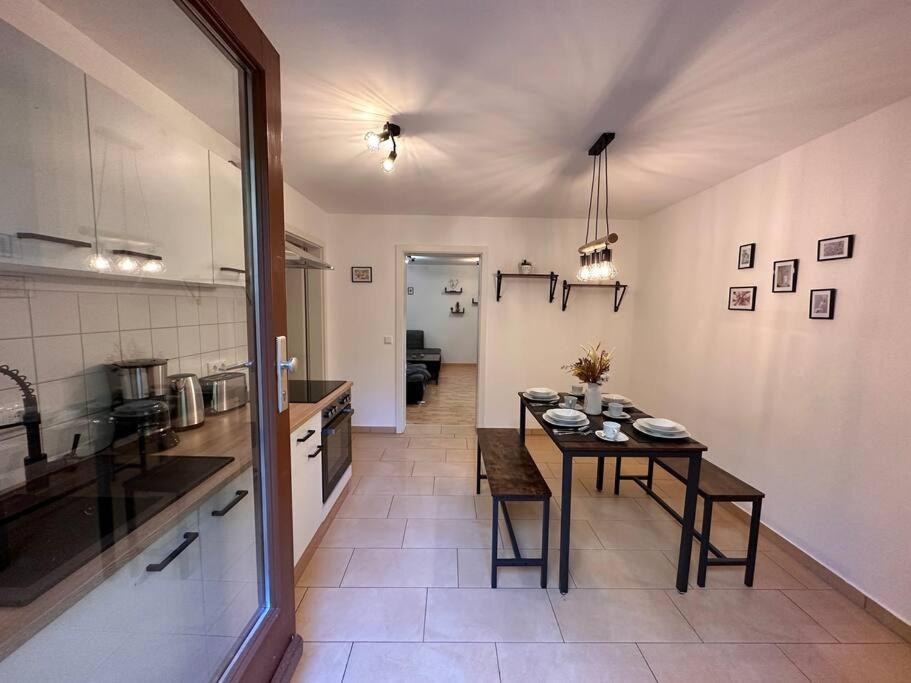 Neu* 4+1 Personen, Zentrumsnah,ebk, Stellplatz *
