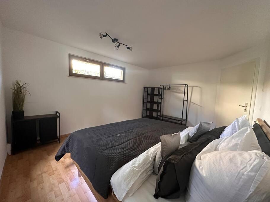 Neu* 4+1 Personen, Zentrumsnah,ebk, Stellplatz Apartament